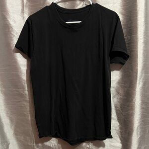Hanes Classic Black Men's Short Sleeve Tee
